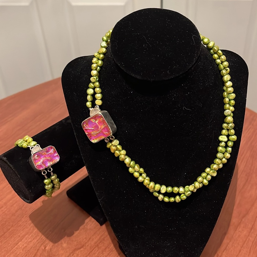 Vintage Double Strand Green Pearl and Sterling Silver Necklace & Bracelet Set